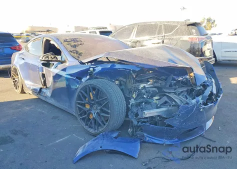 2021 Tesla Model S z USA, uszkodzony, nr VIN 5YJSA1E58MF430138